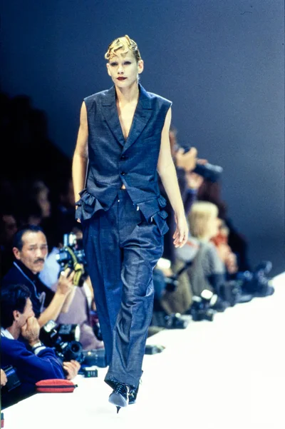 Look 23